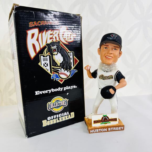 Huston Street Bobblehead Sacramento River Cats Oakland A's SGA - Picture 10 of 10